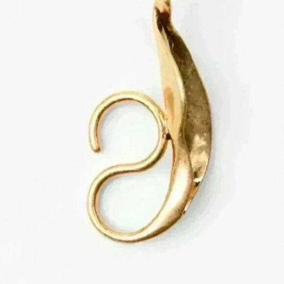 New ZARA Maxi Leaf Ring In Gold - Picture 3 of 10